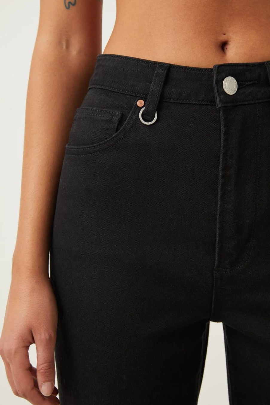 Women Neuw Denim Jeans | Nico Straight-Stay Black