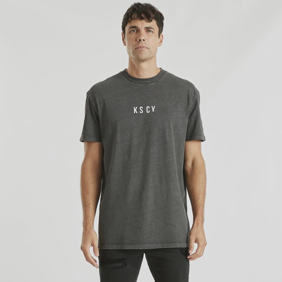 Men Kiss Chacey Tees | Alarmed Relaxed Tee- Pigment Black