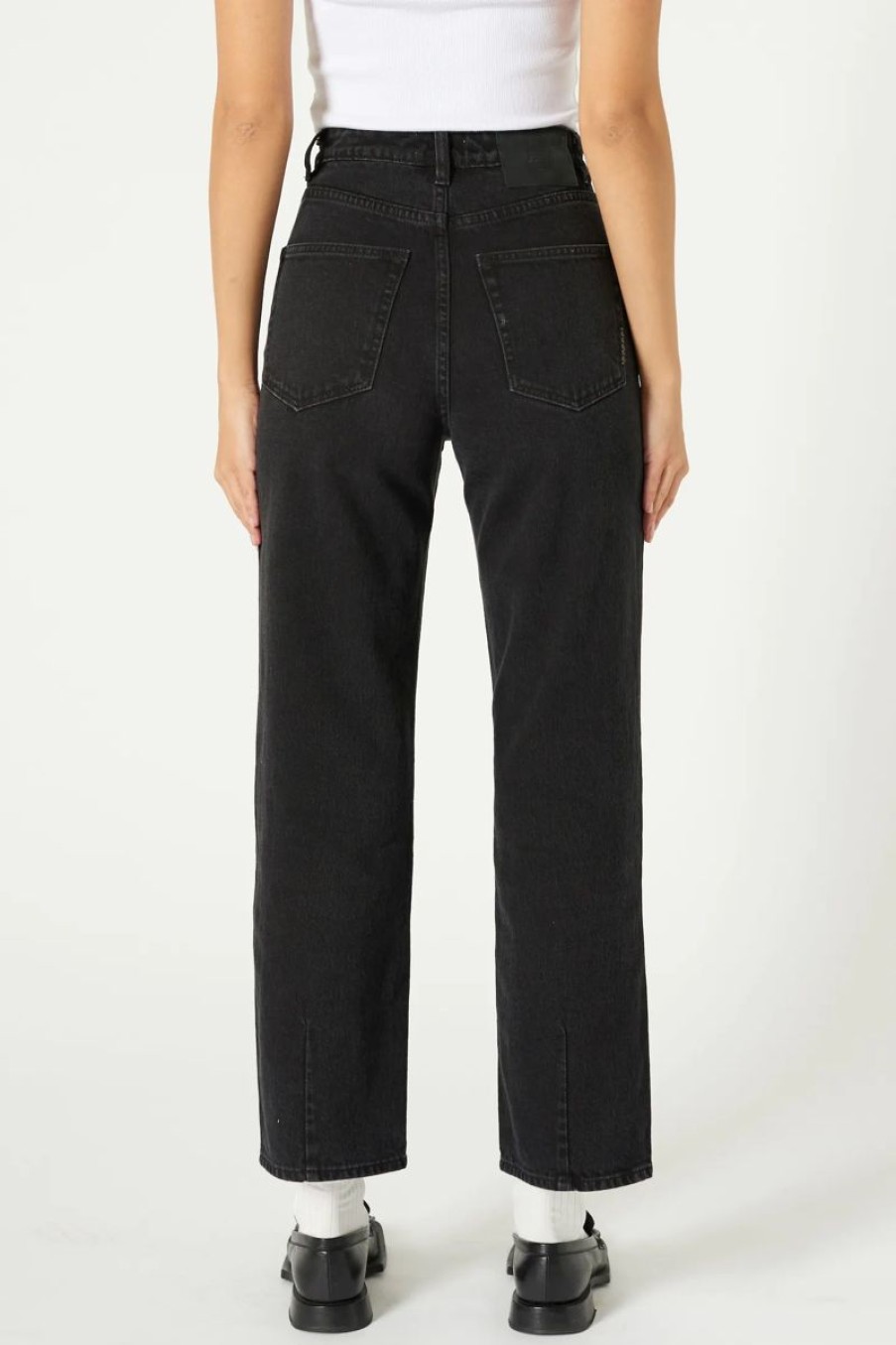 Women Neuw Denim Jeans | Edie Straight- Black Earth