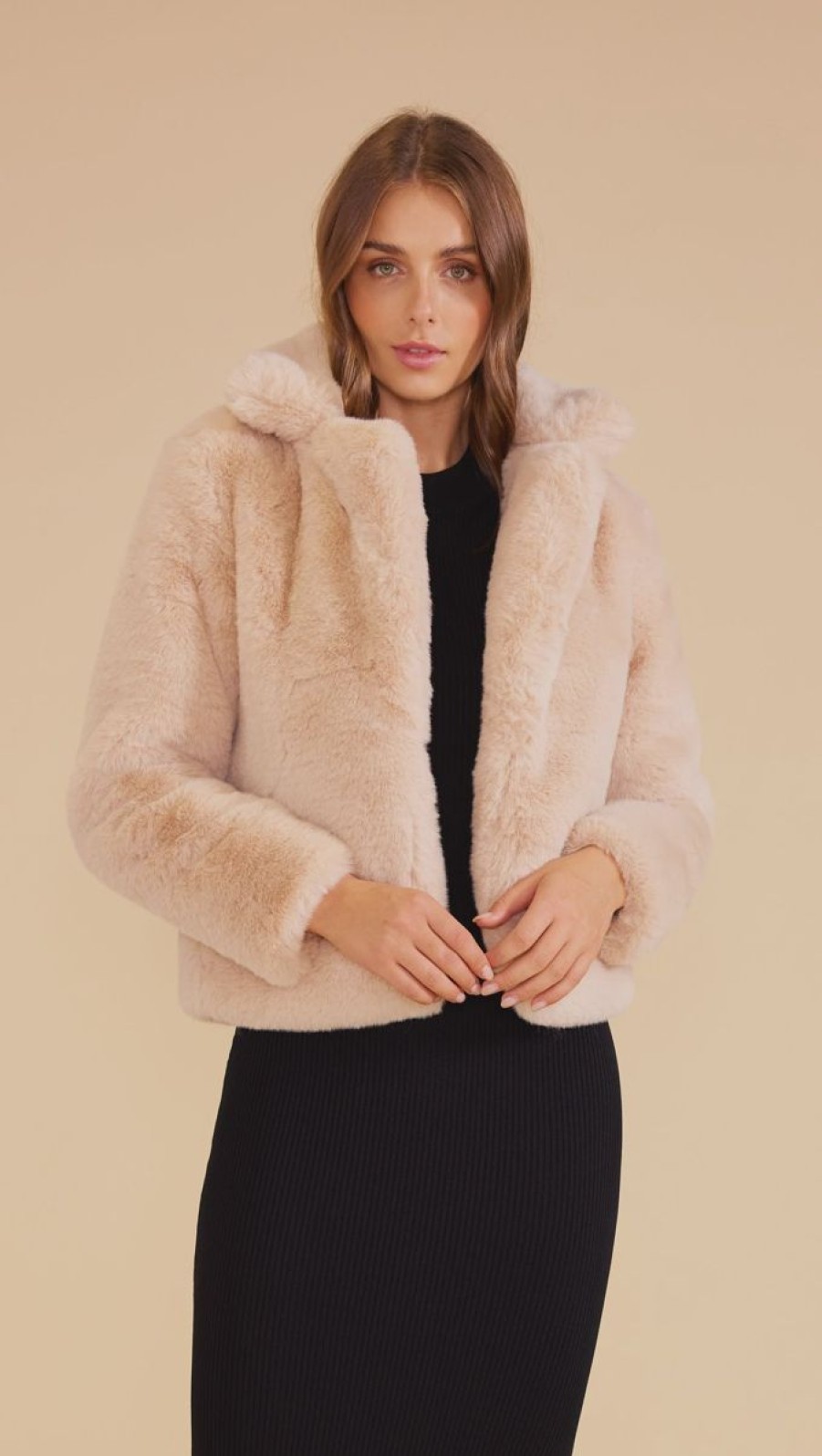 Women Mink Pink Jackets, Coats & Blazers | Naomi Faux Fur Jacket-Oatmeal