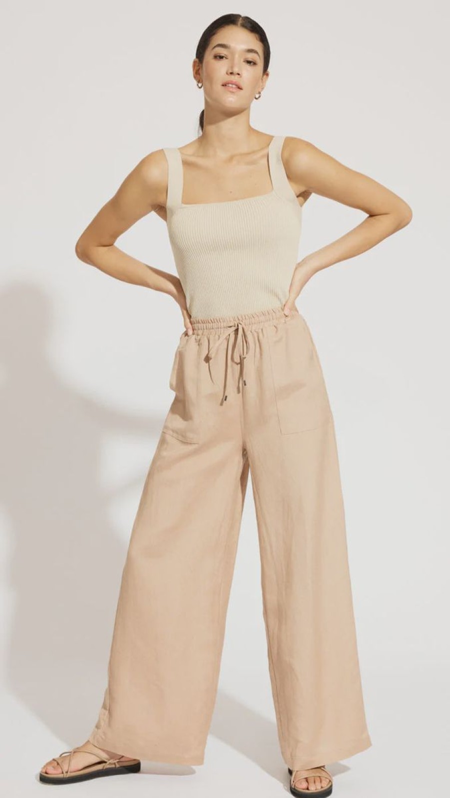 Women Staple the Label Pants | Mila Drawstring Pant- Latte