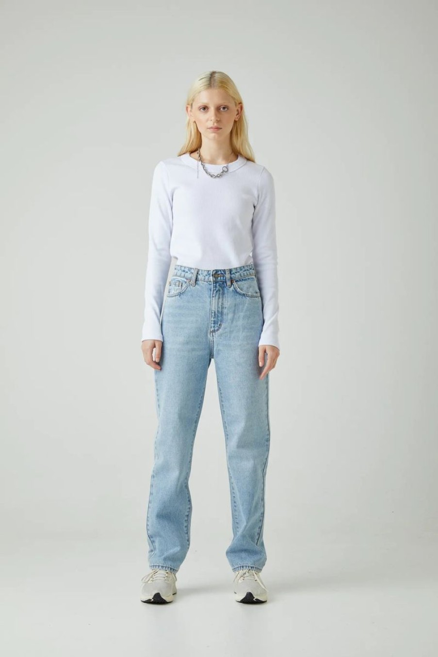 Women Neuw Denim Jeans | Nico Straight- Zero Delia Length 32