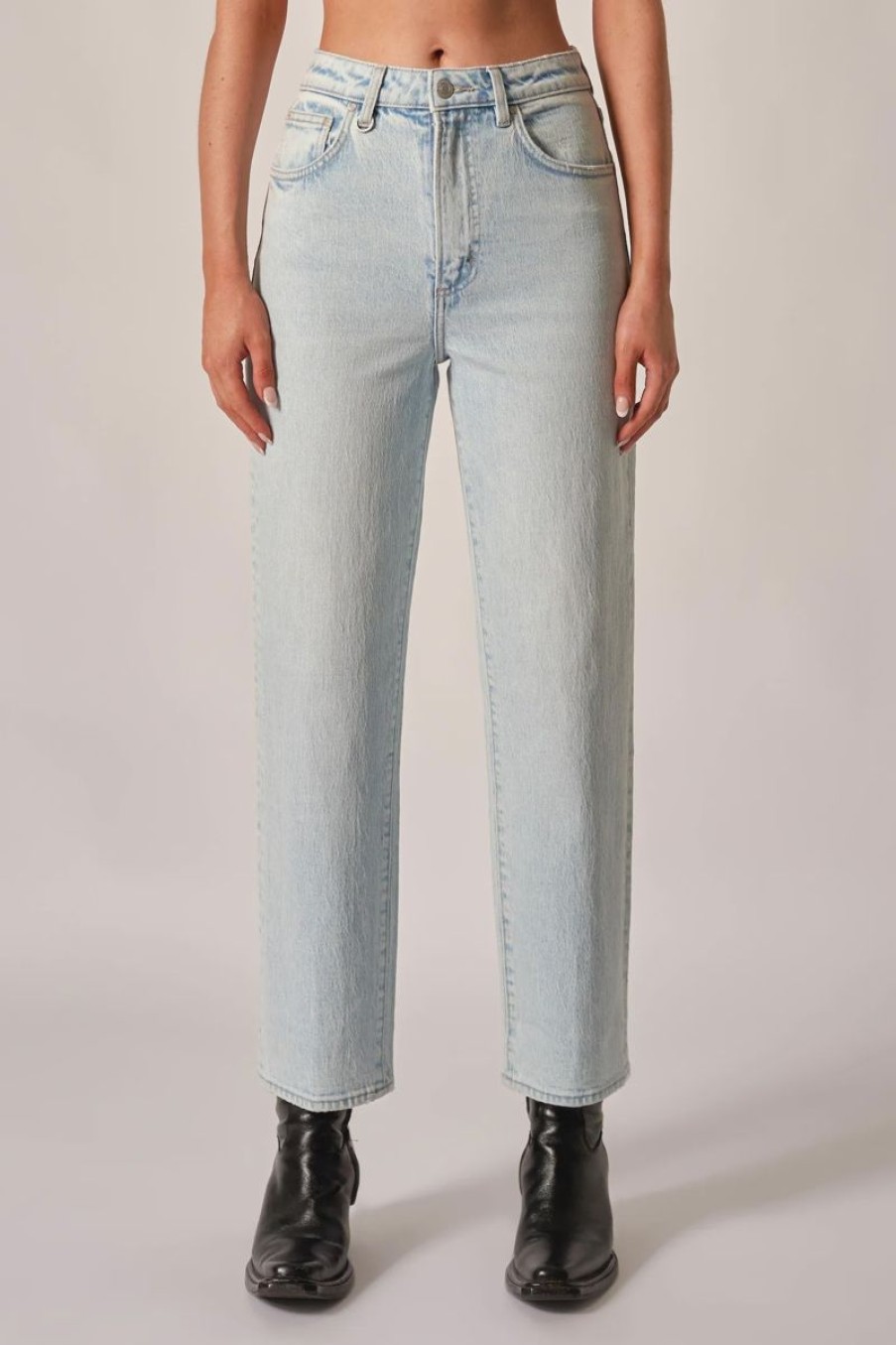 Women Neuw Denim Jeans | Edie Straight-Claudia